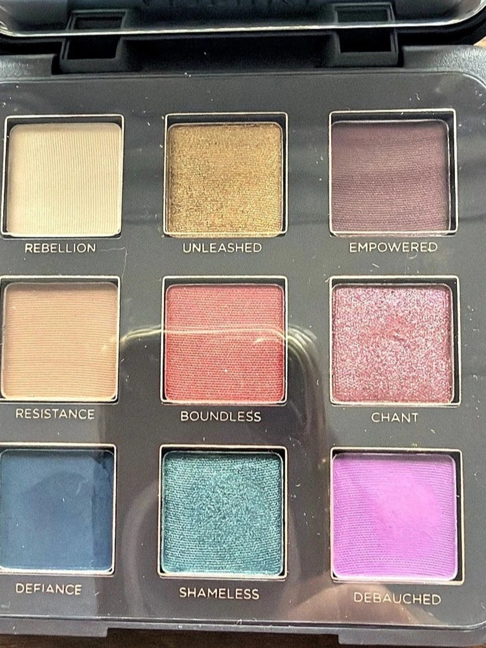 Viséart Libertine VCP03 9-Color Eyeshadow Palette